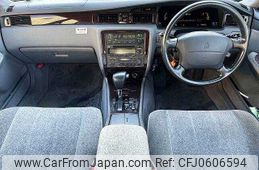 toyota crown-majesta 1995 504928-927049