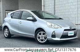 toyota aqua 2012 CFJ1317676