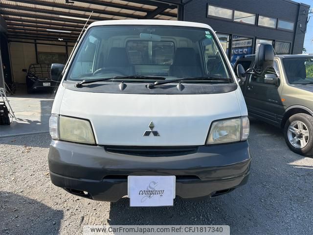 mitsubishi delica-truck 2002 CFJ1817340 image 2