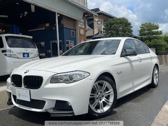 bmw 5-series 2011 CFJ1738368 image 1