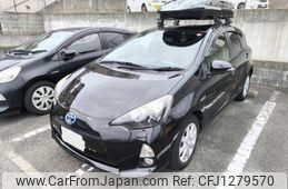toyota aqua 2014 BD25055A5186