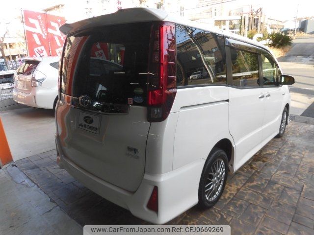 toyota noah 2016 -TOYOTA 【名変中 】--Noah ZWR80W--0218977---TOYOTA 【名変中 】--Noah ZWR80W--0218977- image 2