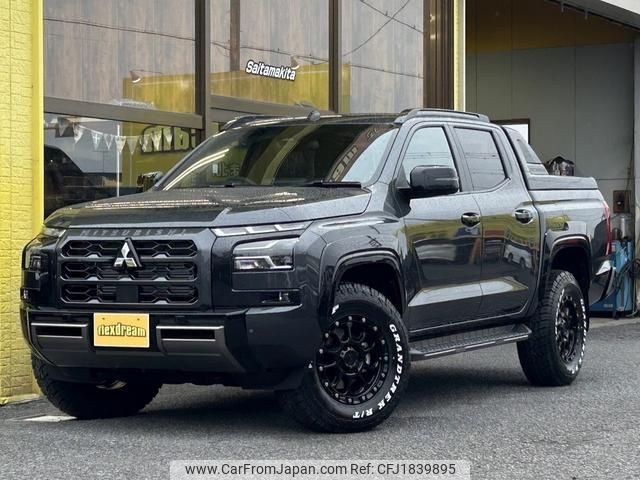 mitsubishi triton 2025 CFJ1839895 image 1