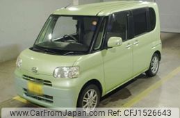daihatsu tanto 2011 CFJ1526643