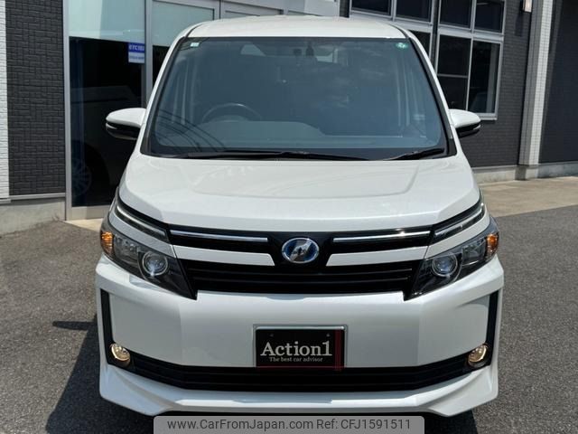 toyota voxy 2014 CFJ1591511 image 2