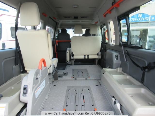 nissan nv350-caravan-van 2015 GOO_JP_700056043930240624001 image 1