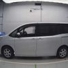 toyota noah 2018 -TOYOTA--Noah DBA-ZRR80G--ZRR80-0432977---TOYOTA--Noah DBA-ZRR80G--ZRR80-0432977- image 9