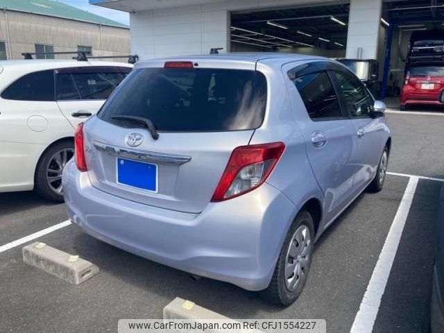 toyota vitz 2013 CFJ1554227 image 2