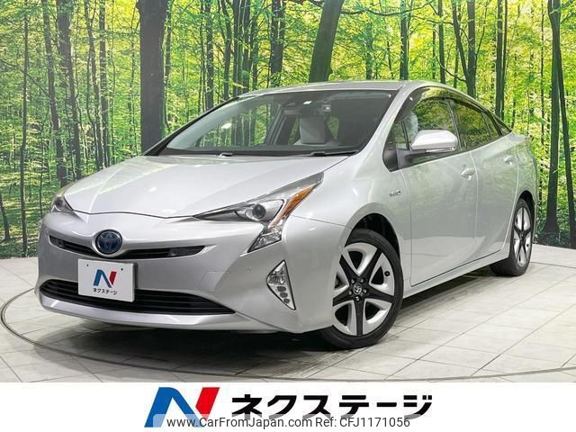 toyota prius 2016 quick_quick_ZVW55_ZVW55-8010640 image 1