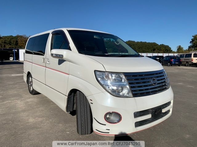 nissan elgrand 2006 NIKYO_SS88401 image 1