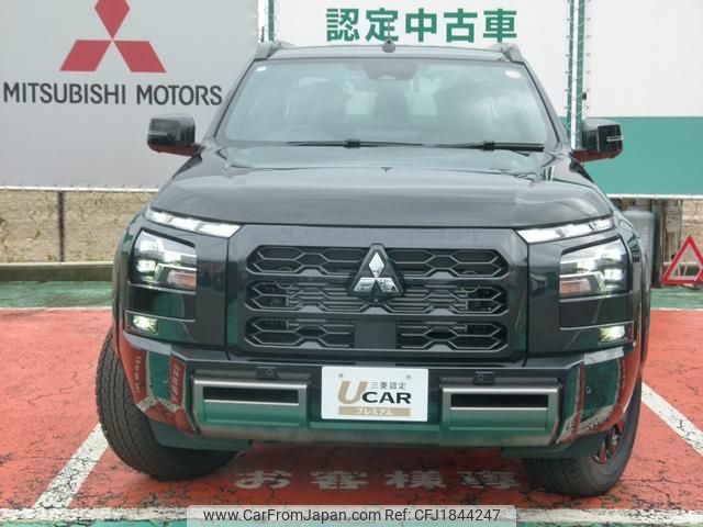 mitsubishi triton 2025 CFJ1844247 image 2