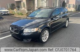 volvo v50 2011 GOO_JP_700050294530250129001