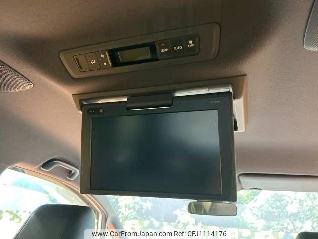 toyota voxy 2018 -TOYOTA--Voxy DAA-ZWR80W--ZWR80-0321124---TOYOTA--Voxy DAA-ZWR80W--ZWR80-0321124- image 2