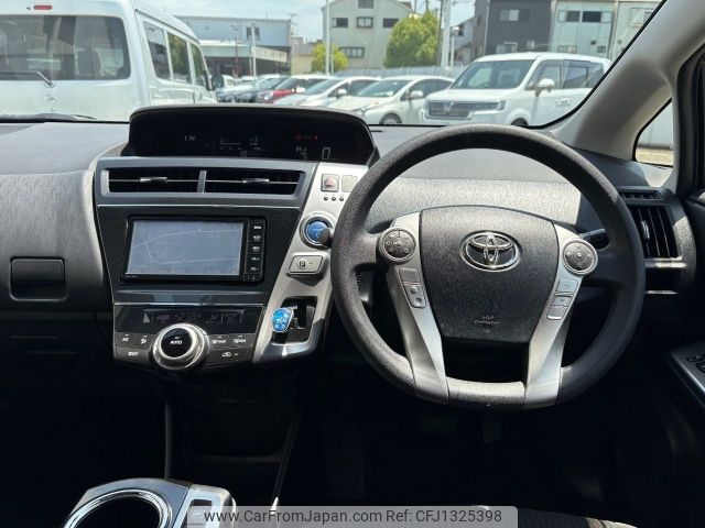 toyota prius-α 2015 -TOYOTA--Prius α DAA-ZVW41W--ZVW41-3393975---TOYOTA--Prius α DAA-ZVW41W--ZVW41-3393975- image 2