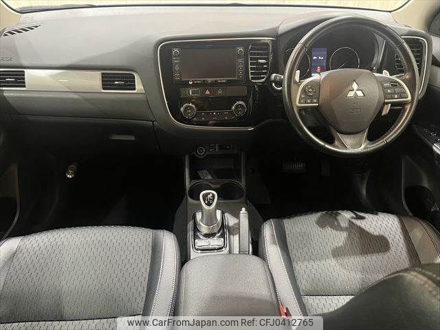 mitsubishi outlander-phev 2014 -MITSUBISHI--Outlander PHEV DLA-GG2W--GG2W-0013581---MITSUBISHI--Outlander PHEV DLA-GG2W--GG2W-0013581- image 2