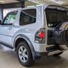 mitsubishi pajero 2008 BD21123A0235 image 7