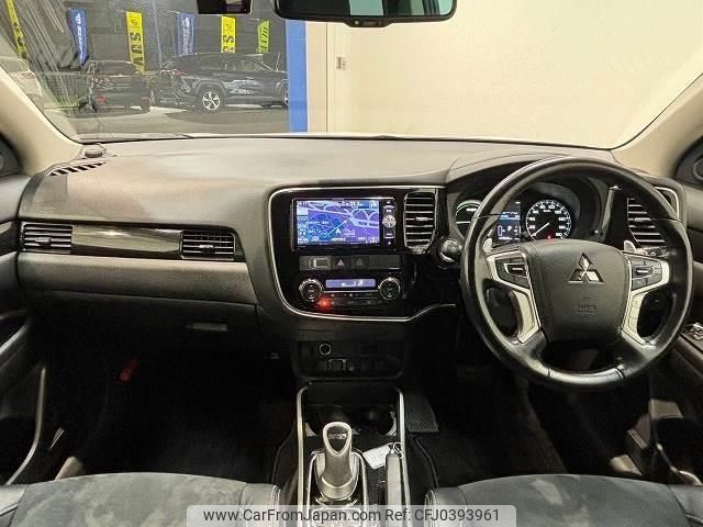 mitsubishi outlander-phev 2016 quick_quick_DLA-GG2W_GG2W-0308123 image 2