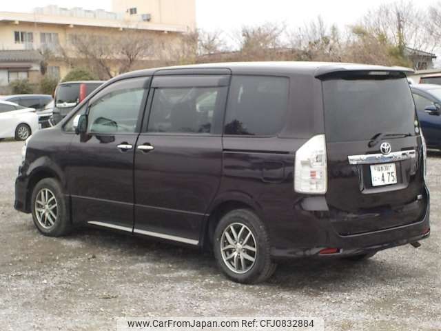 toyota voxy 2013 -TOYOTA 【野田 500】--Voxy DBA-ZRR70W--ZRR70-0569038---TOYOTA 【野田 500】--Voxy DBA-ZRR70W--ZRR70-0569038- image 2