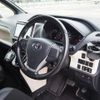 toyota noah 2018 CFJ1759304 image 3