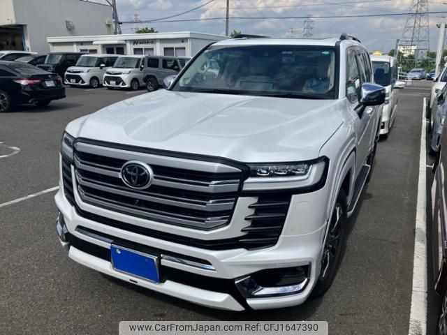 toyota land-cruiser-wagon 2023 CFJ1647390 image 1
