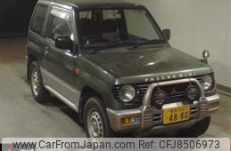 mitsubishi-pajero-mini-1997-3884-car_97ba7b99-472a-4554-9d72-9054e41103b1