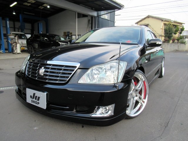 Error 404 Toyota Crown GRS182 K.BREAK 黒色 2004 Toyota Crown GRS182 - Car Price $14,366
