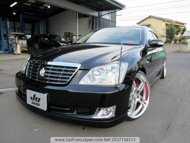 2004 Toyota Crown GRS182 - Car Price $14,507