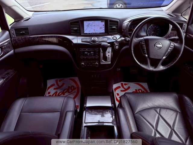 nissan elgrand 2017 CFJ1827560 image 2