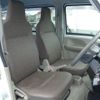 suzuki every 2017 CFJ1816953 image 15