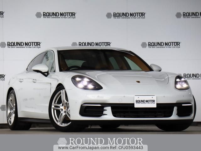 porsche panamera 2017 quick_quick_ABA-G2J30A_WPOZZZ97ZJL101953 image 1