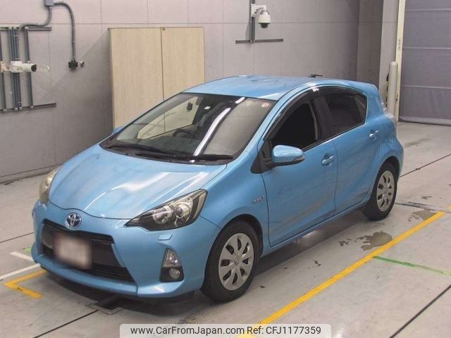 toyota aqua 2012 -TOYOTA--AQUA NHP10-2077106---TOYOTA--AQUA NHP10-2077106- image 1