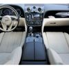 bentley bentayga 2017 quick_quick_ABA-BADDB_SJAAB14V9HC015165 image 13