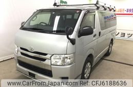 Toyota Hiace Van 2014