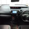 toyota noah 2012 ENHANCEAUTO_1_ea299269 image 18