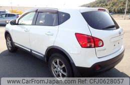 nissan dualis 2011 NIKYO_XZ97184