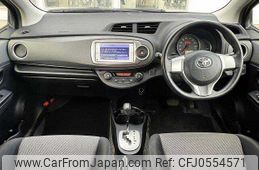 toyota vitz 2013 504928-926685