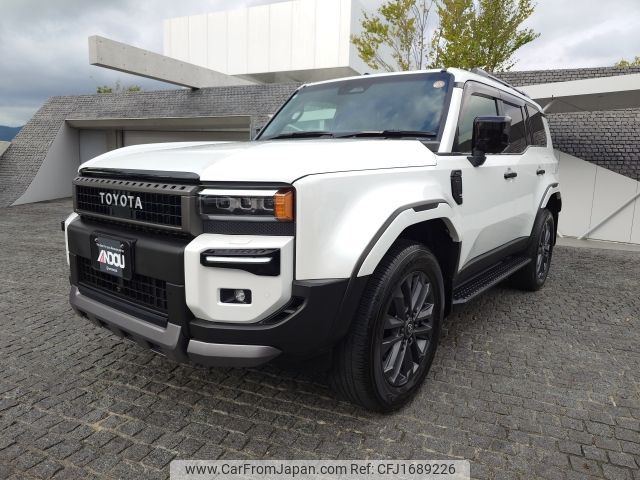 toyota land-cruiser-wagon 2024 CFJ1689226 image 1