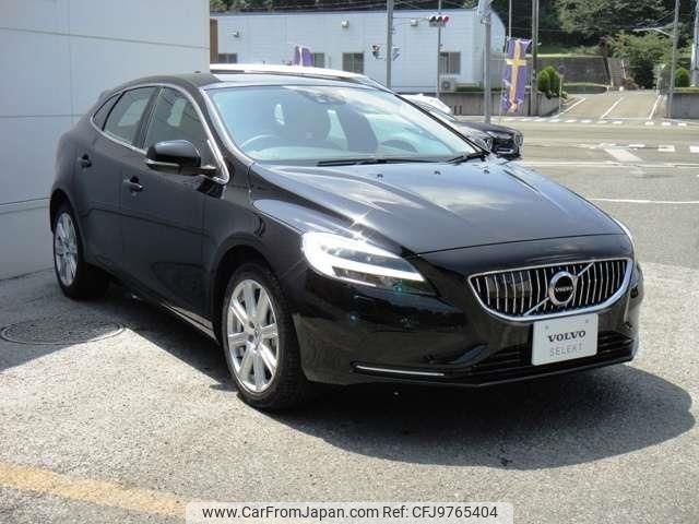 volvo v40 2019 -VOLVO--Volvo V40 DBA-MB4154T--YV1MV2920K2572324---VOLVO--Volvo V40 DBA-MB4154T--YV1MV2920K2572324- image 2