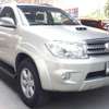 toyota fortuner 2011 18024PT05 image 1