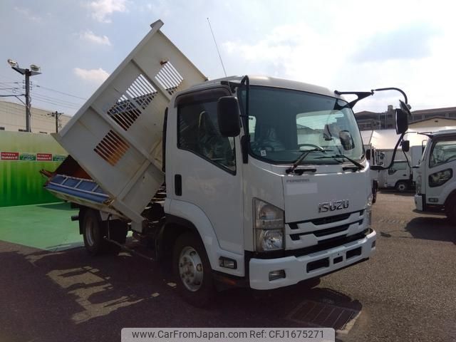 isuzu forward 2016 CFJ1675271 image 1