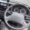 isuzu elf-truck 2016 CFJ1319993 image 21