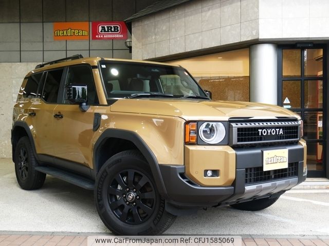 toyota land-cruiser-wagon 2024 CFJ1585069 image 1