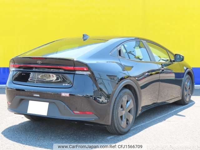 toyota prius 2023 CFJ1566709 image 2