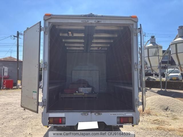 isuzu elf-truck 2003 CFJ9164539 image 2