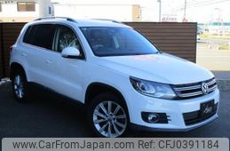 volkswagen tiguan 2013 -VOLKSWAGEN 【名変中 】--VW Tiguan 5NCCZ--DW023957---VOLKSWAGEN 【名変中 】--VW Tiguan 5NCCZ--DW023957-