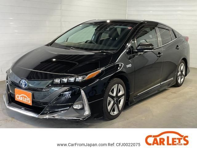 toyota prius-phv 2018 quick_quick_DLA-ZVW52_ZVW52-3052240 image 1