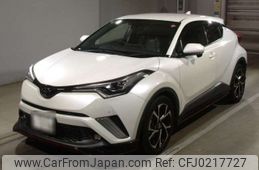 toyota c-hr 2018 -TOYOTA--C-HR DBA-NGX10--NGX10-2001262---TOYOTA--C-HR DBA-NGX10--NGX10-2001262-