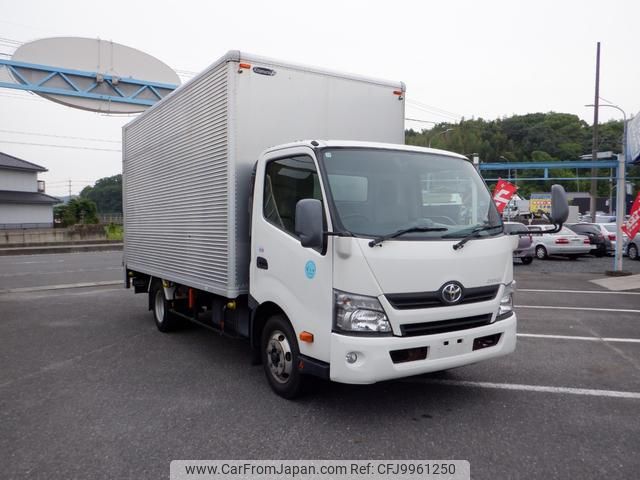 toyota dyna-truck 2014 GOO_JP_700102031530240702001 image 1