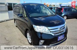 nissan serena 2012 TE3824