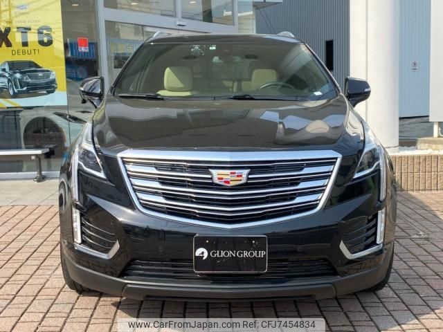 cadillac xt5-crossover 2018 quick_quick_ABA-C1UL_1GYFN9RS6JZ144955 image 2
